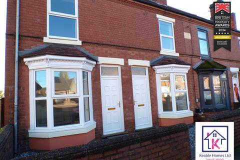 2 bedroom end of terrace house to rent, Cannock Road, Staffordshire WS11