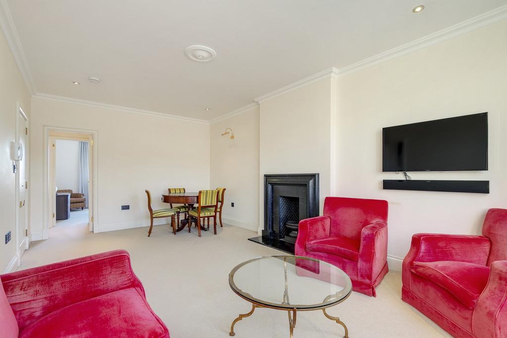 Rutland Gate30,Flat6-7