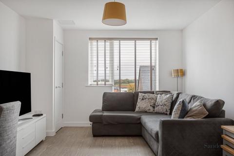 2 bedroom flat to rent, North Square, Newhall CM17
