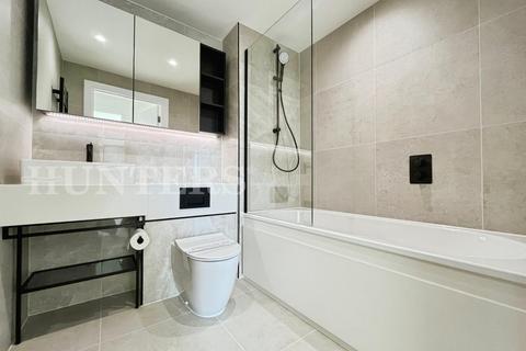 2 bedroom flat to rent, Darter House, London, N4