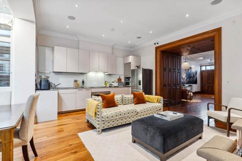 undefined, Montpelier Walk, Knightsbridge SW7