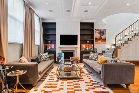 undefined, Montpelier Walk, Knightsbridge SW7