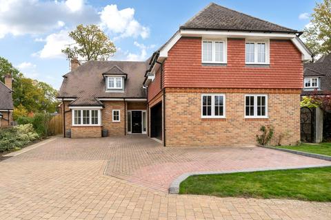 5 bedroom detached house for sale, Woodlands Copse, Ifold, Loxwood, RH14