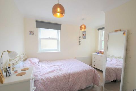 undefined, Tedman Court, Limes Grove, Lewisham