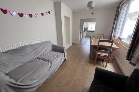 undefined, Gwydr Crescent, Uplands
