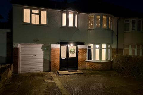 undefined, Wentworth Hill, Wembley, HA9