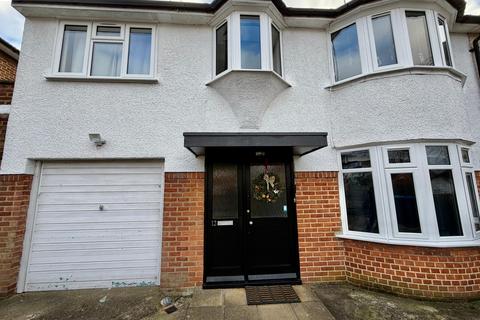 5 bedroom semi-detached house to rent, Wentworth Hill, Wembley, HA9