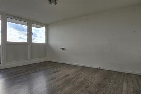 1 bedroom apartment for sale, Green Dragon Lane | Brentford | London