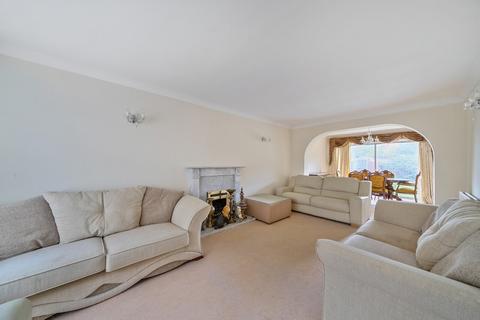4 bedroom detached house for sale, Minsterley Avenue, Shepperton, TW17