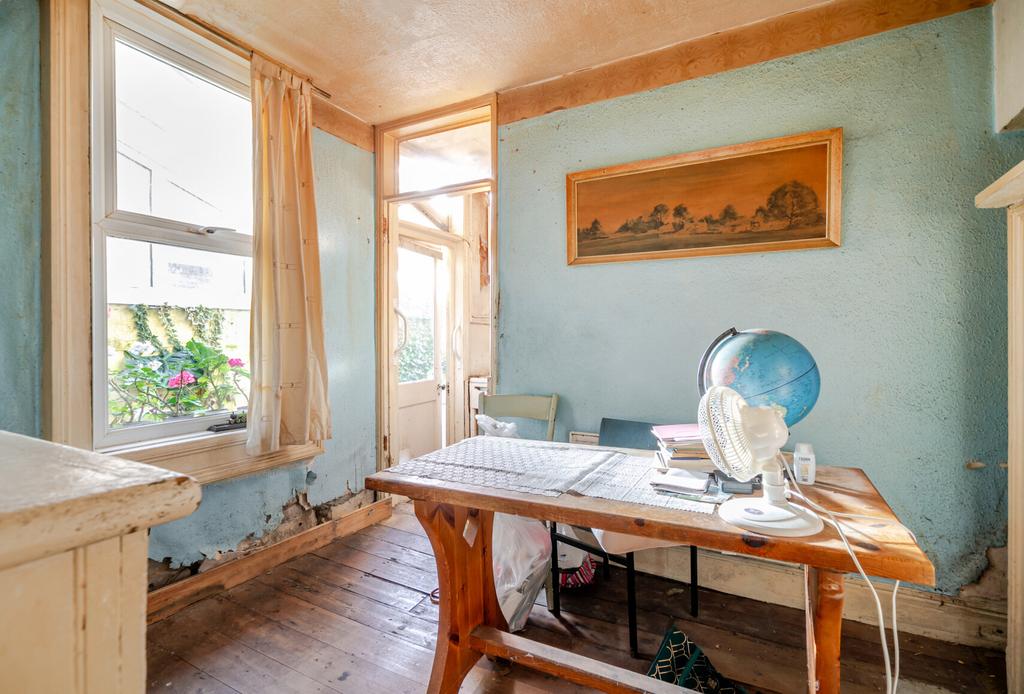 Breakfast Room