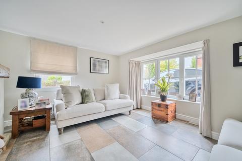 undefined, Lower Eashing, Godalming, Surrey, GU7