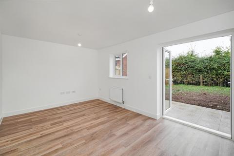 undefined, Exeter EX2