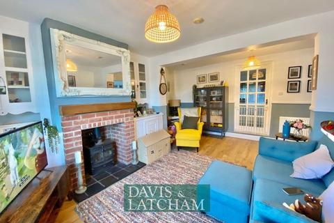 undefined, Newtown, Westbury