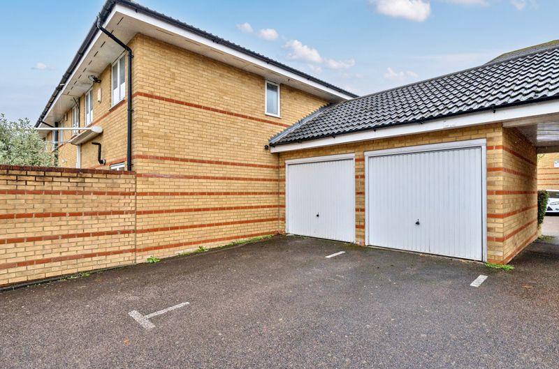 Garage en bloc and