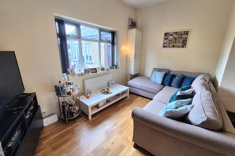 undefined, Sandfield House, Leeds