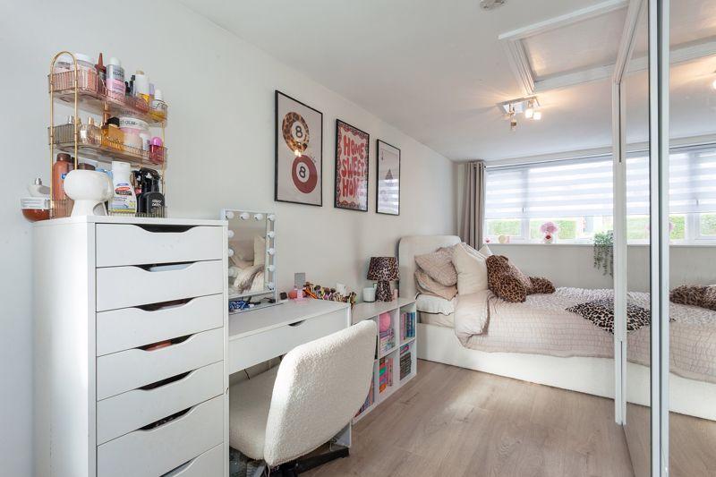 Bedroom 5/family...