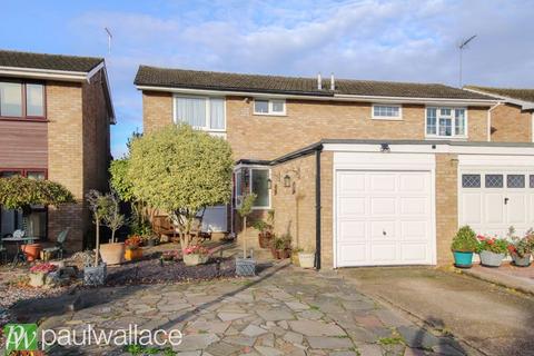 3 bedroom semi-detached house for sale, Lammasmead, Broxbourne
