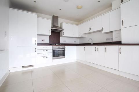 2 bedroom apartment for sale, Offers in Excess of £200,000  Hawkinge