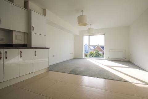 2 bedroom apartment for sale, Offers in Excess of £200,000  Hawkinge