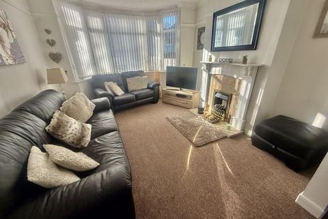 3 bedroom semi-detached house for sale, Knightwick Crescent, Birmingham, B23 7BY