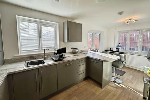 3 bedroom detached house for sale, Oval Way, Walsall, WS3 1GE