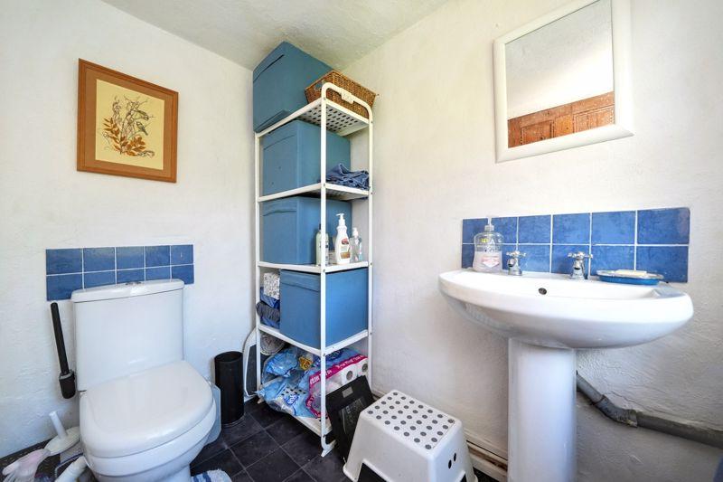 Ground floor wc
