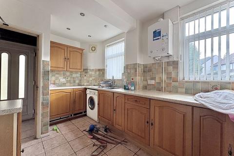 3 bedroom semi-detached house for sale, Sutherland Road, GOLDTHORN PARK, WV4 5AW