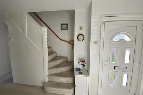 undefined, Bridge Close, Cuddington, CW8 2PZ