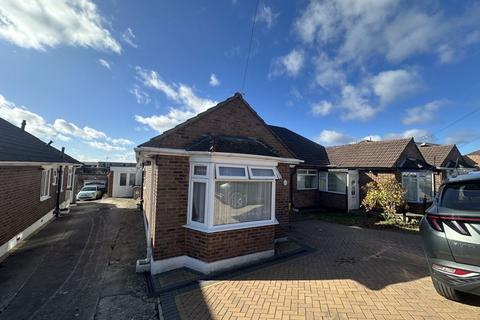 Pennine Avenue, Luton