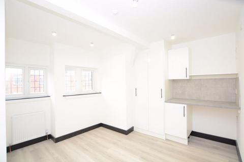 Apartment to rent, Burkes Parade, Beaconsfield