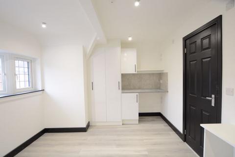 Apartment to rent, Burkes Parade, Beaconsfield