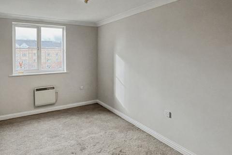 1 bedroom apartment for sale, Peatey Court - No Onward Chain