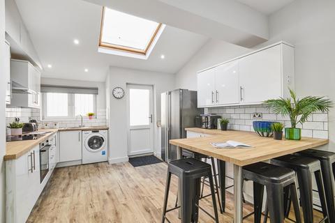 undefined, Hartley Grove, Leeds LS6