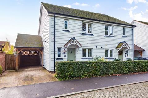 38 Flagstone Crescent, Chineham, Basingstoke, RG24 8DG