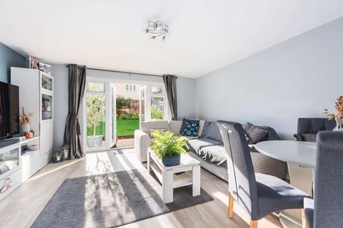 38 Flagstone Crescent, Chineham, Basingstoke, RG24 8DG