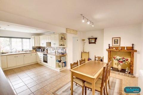 4 bedroom semi-detached house for sale, Westbury Road, Edington