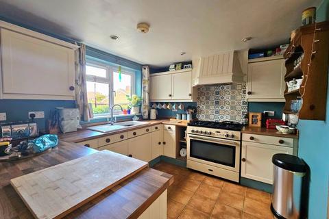 3 bedroom property for sale, Jupiter Way, Abbeymead, Gloucester