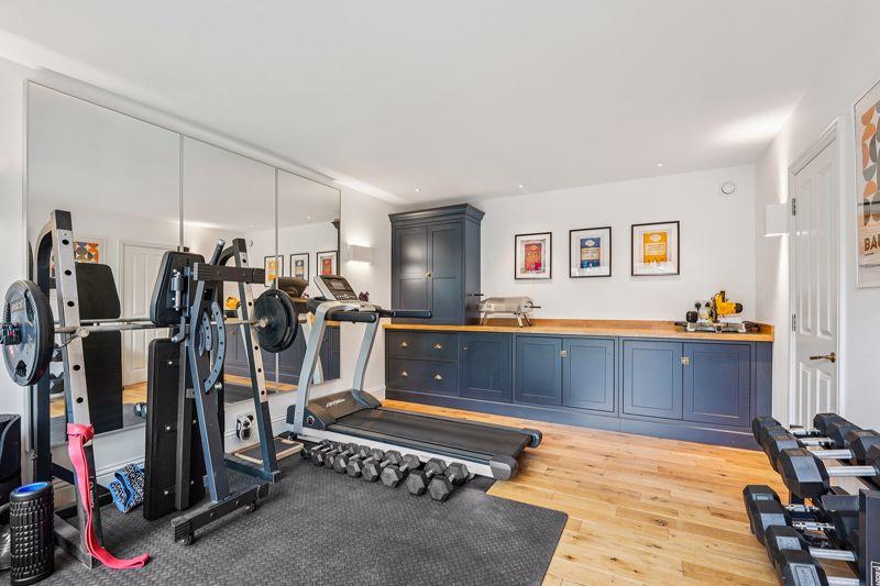 Studio Gym
