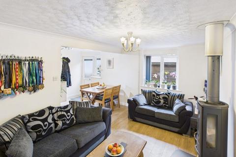 undefined, Angarrack, Hayle - End terrace cottage