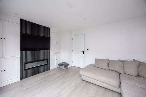 undefined, Horwich Close, Crowborough, TN6 1FL