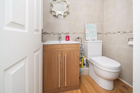 4 bedroom detached house for sale, Silverdale Gardens, Stourbridge DY8