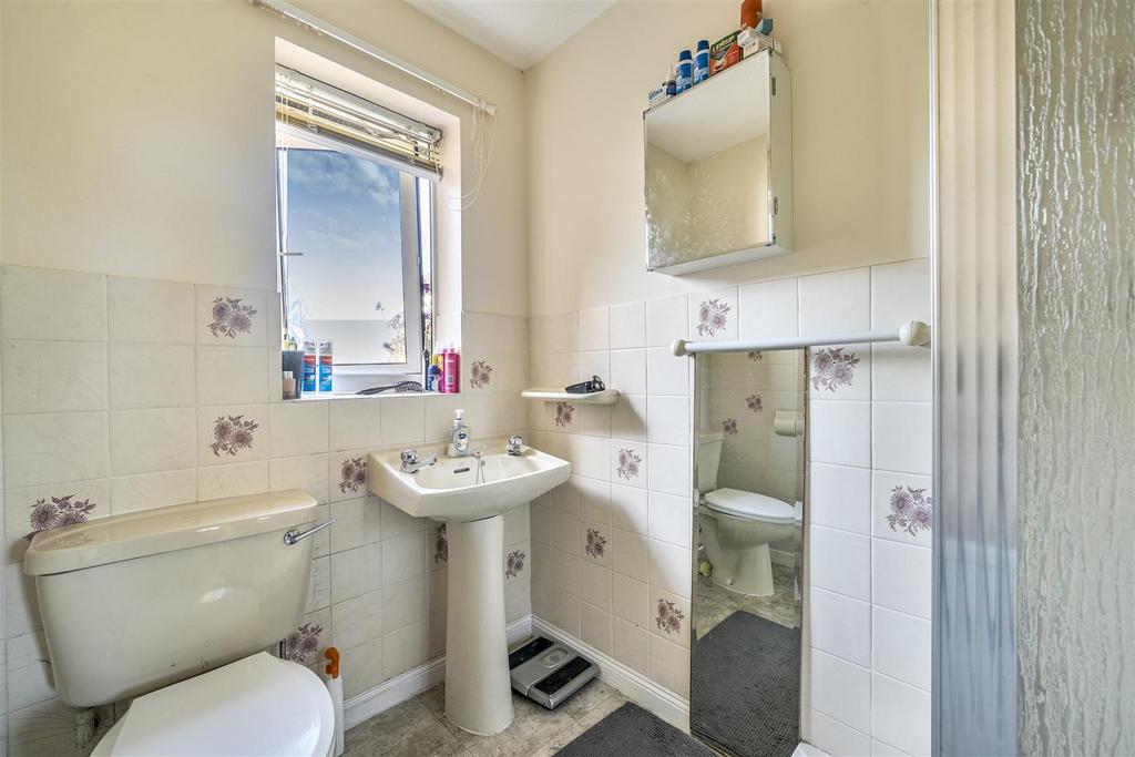 Bedroom 1 En Suite