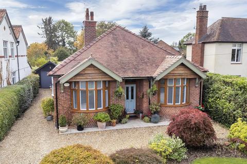 3 bedroom detached bungalow for sale, Whittington Road, Gobowen