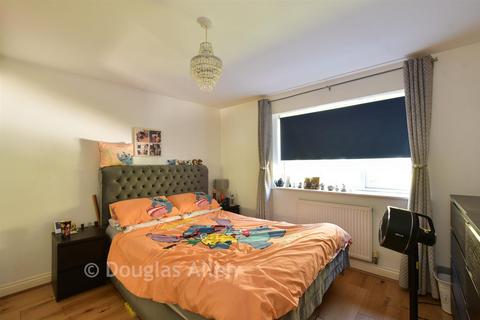 undefined, Brocket Way, Chigwell, Essex