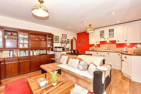 4 bedroom detached bungalow for sale, Stakes Hill Road, Waterlooville, Hampshire