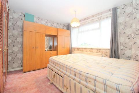 3 bedroom semi-detached house for sale, Roedean Close, Stopsley, Luton, Bedfordshire, LU2 8QW