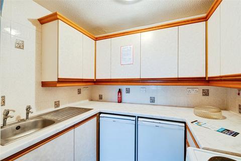 1 bedroom apartment for sale, Homeview House, Poole BH15