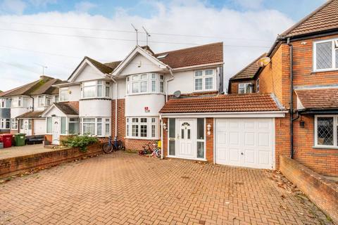 undefined, Courtlands Avenue, Langley, Slough, SL3