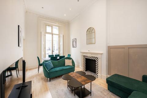 3 bedroom apartment to rent, Clanricarde Gardens