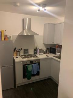 2 bedroom flat to rent, Roslea Drive, Glasgow, G31